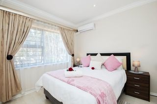 apartment styled accommodation self catering bluewater bay king guest lodge bedroom 2