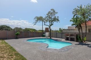 apartment styled accommodation self catering bluewater bay king guest lodge swimming pool